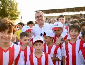 Kahramanmaraş’ta ’çocuklar sporla iyileşir’ futbol turnuvası başladı
