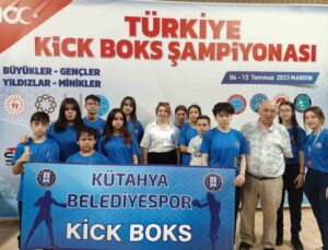 Kütahya Belediyespor Kick Boks takımından Türkiye derecesi