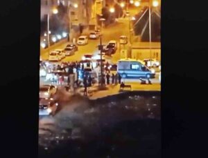 Nusaybin’de iki araç kafa kafaya çarpıştı: 2 yaralı