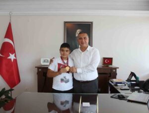 Sökeli Babacan, güreşte Aydın’a Türkiye birinciliği getirdi