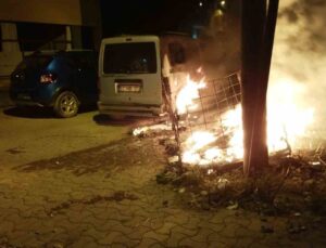 Türkeli’de araç yangını