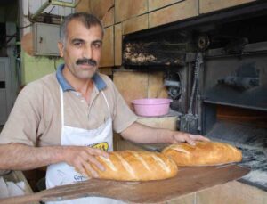 Uşak’ta ekmek yeni fiyattan satılmaya başlandı