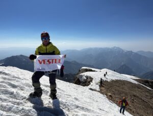 Vestel personelinden başarılı Cilo tırmanışı