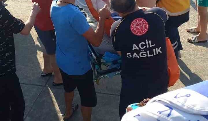 Zonguldak’ta 2 çocuk denizde boğulma tehlikesi geçirdi