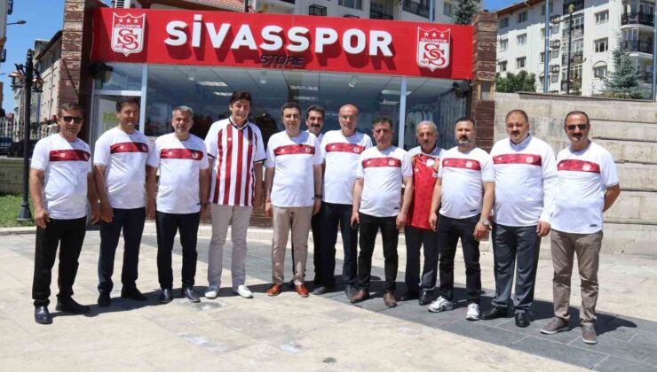 Ahi teşkilatından Sivasspor’a formalı destek