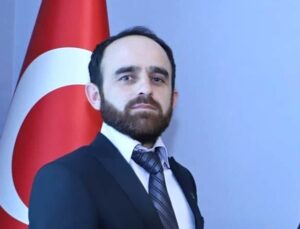 AK Parti Dumlupınar İlçe Başkanı Ali Bursa ’affını isteyerek’ görevinden istifa etti