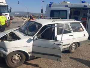 Alaşehir’de trafik kazası: 2 yaralı