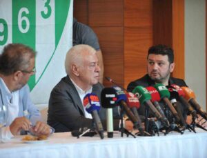Ali Ay: “Bursaspor batıyor dediler aday oldum”