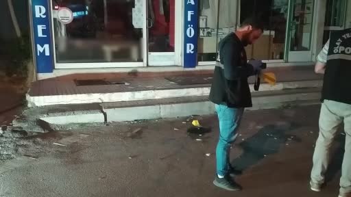 Çorum’da silahlı saldırı: Kuaför dükkanını kurşunlandılar