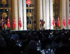 Cumhurbaşkanı Erdoğan: “17 Temmuz itibariyle askıya alınan girişimin, kapsamı genişletilerek tekrar uygulanması için temaslarımız devam ediyor”
