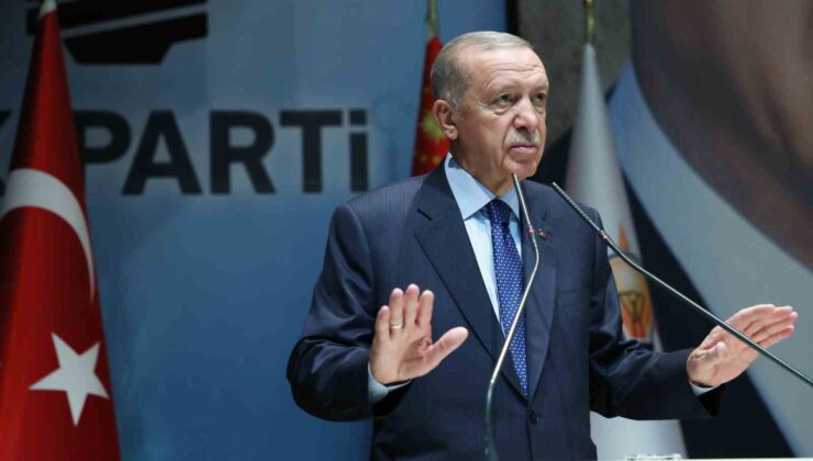 Cumhurbaşkanı Erdoğan: “Muhalefet cenahında hemen her gün yeni bir skandal patlak veriyor”
