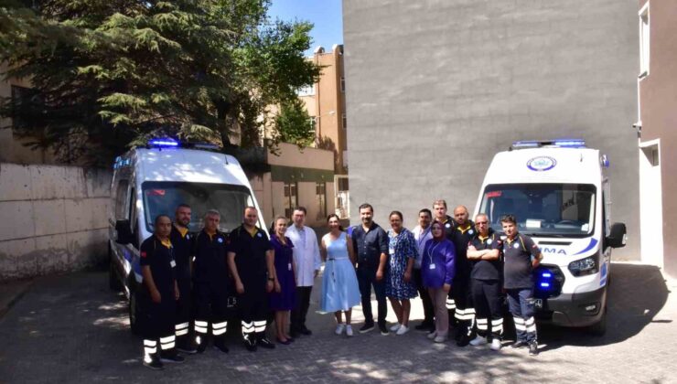 ESOGÜ Hastanesi’nde 2 yeni ambulans hizmet vermeye başladı