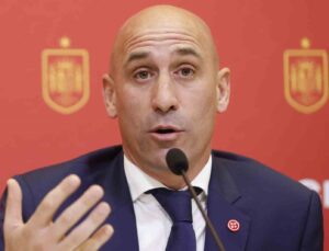 İspanya Futbol Federasyonu Başkanı Rubiales’in yarın istifa edeceği iddia edildi