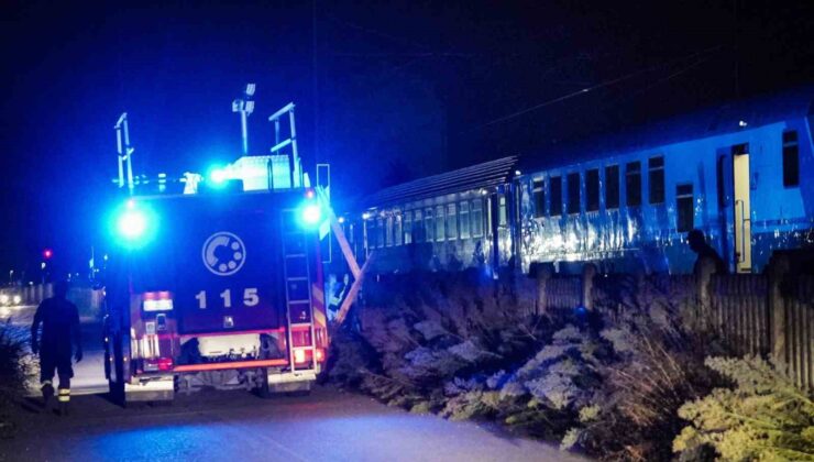 İtalya’da tren çalışanlara çarptı: 5 ölü