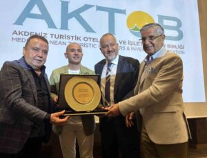 Kavaloğlu: “Türkiye en iyi medikal turizm destinasyonları arasında gösteriliyor”
