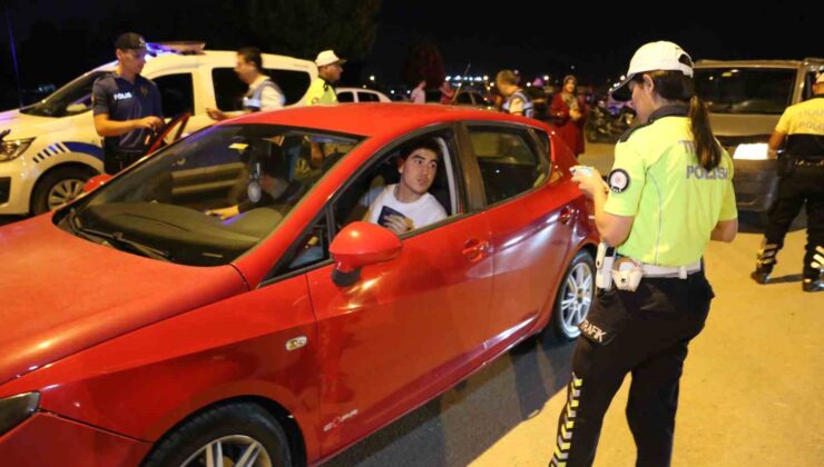 Konya’da şok uygulama: 180 polis ile 800 kişi kontrol edildi