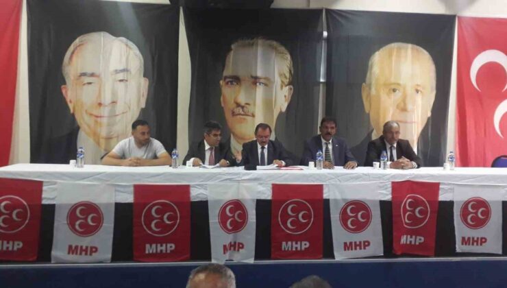 MHP Tekman ilçe kongresi yapıldı