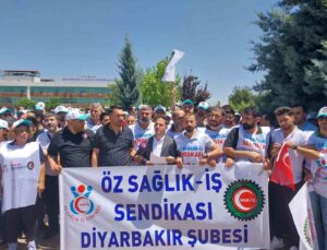 Öz Sağlık İş Sendikası Diyarbakır Şube Başkanı Aküzüm, sağlıkçılara bıçaklı saldırıyı kınadı