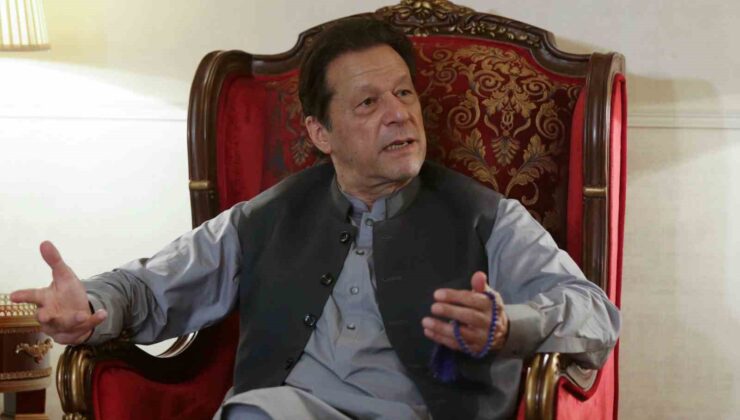 Pakistan’ın eski Başbakanı Khan’a 5 yıl siyasi yasak