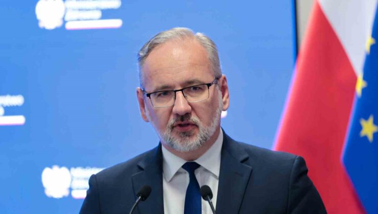 Polonya Sağlık Bakanı Niedzielski istifa etti