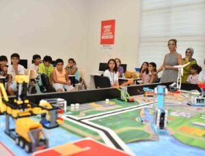 Yenişehir Belediyesinin robotik kodlama eğitimleri mutlu etti