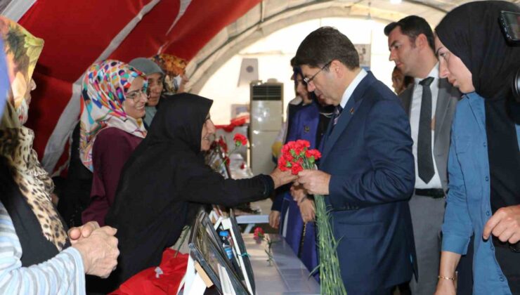 Adalet Bakanı Yılmaz Tunç: “Diyarbakır anneleri dünyaya bir mesaj veriyor”