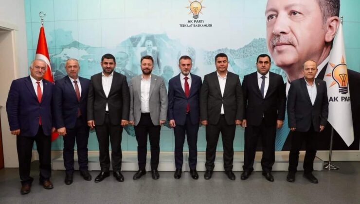 AK Parti Sinop’ta 4 ilçe başkanı değişti