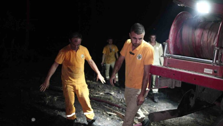Bursa’da çıkan orman yangınına gece saatlerinde müdahale sürüyor