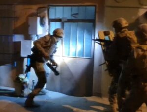 Bursa’da FETÖ operasyonu…‘Bylock’ kullanan 6 kişi gözaltına alındı