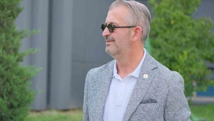 Bursaspor yöneticisi Savaş Sefa istifa etti