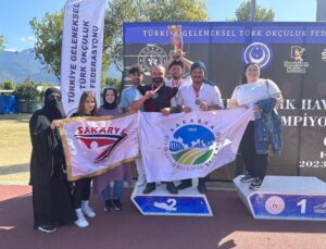 Büyükşehir sporcuları Türkiye Şampiyonası’ndan dereceyle döndü
