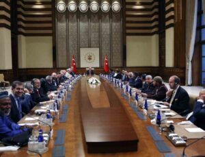 Cumhurbaşkanı Erdoğan, ABD Müslüman Organizasyonları Konseyi Genel Sekreteri Usame Cemal ve heyetini kabul etti