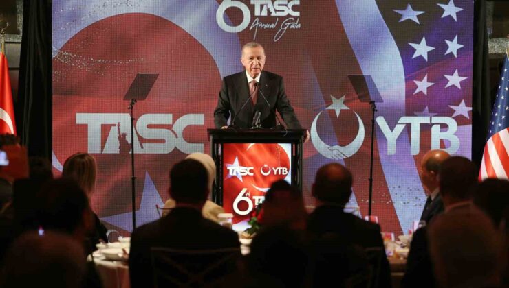 Cumhurbaşkanı Erdoğan: “Müslümanların kutsallarına saldırmanın meşrulaştırılmasını kabul etmiyoruz”