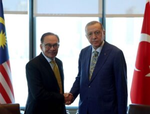 Cumhurbaşkanı Erdoğan’dan Malezya Başbakanı İbrahim’e: “Sabiha Gökçen Havalimanı’ndaki operasyonları genişletelim”