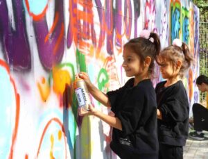 Grafiti meraklıları Hüdavendigar Kent Parkı’nda buluşuyor