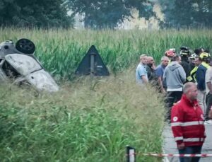 İtalya’da hava akrobasi uçağı düştü: 1 ölü