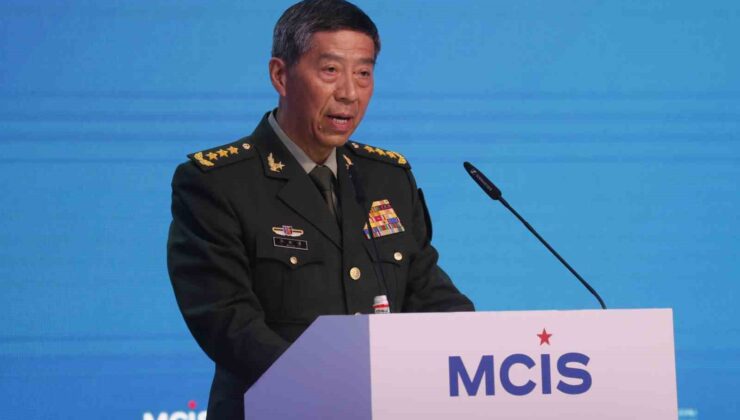 Kayıp Çinli bakanın gözaltına tutulduğu iddiası
