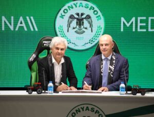 Medicana ile Konyaspor sağlık sponsorluğu anlaşmasını tazeledi
