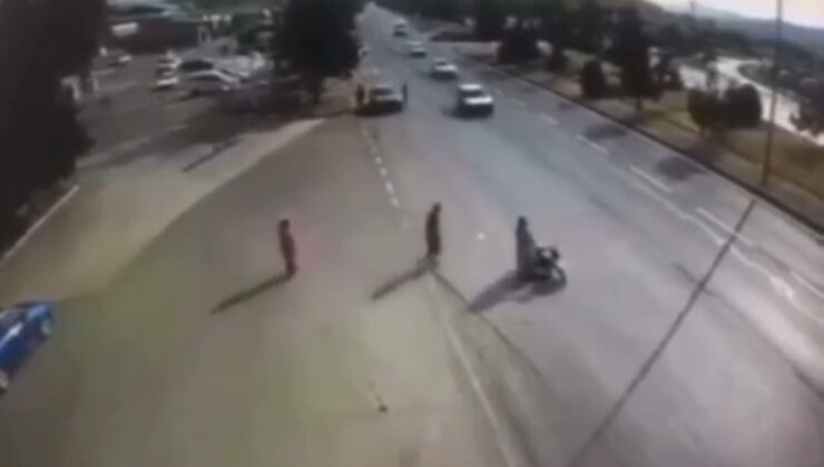 Motosiklet sürücüsünün hayatını kaybettiği kaza kamerada