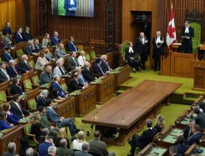 Nazi birliğinde savaşmış Ukraynalıyı “kahraman” olarak tanıtan Kanada Parlamento Başkanı istifa etti