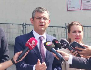 Özgür Özel, Bakırköy Cezaevi’ndeki tutuklulara ziyaretlerde bulundu