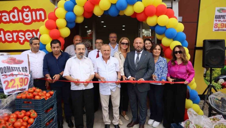 Özhan Market’in Uğur Mumcu şubesi açıldı