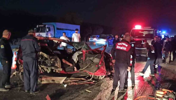Tatvan’da zincirleme trafik kazası: 1 ölü, 4 yaralı