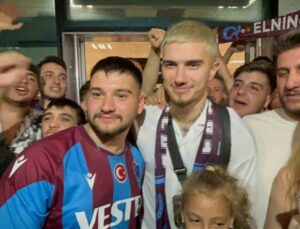 Trabzonspor, eski oyuncusu Berat Özdemir’i Trabzon’a getirdi