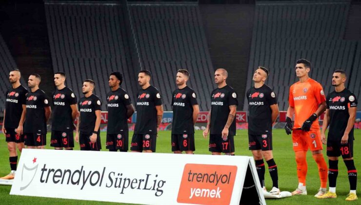 Trendyol Süper Lig: Fatih Karagümrük: 0 – Hatayspor: 0 (Maç devam ediyor)
