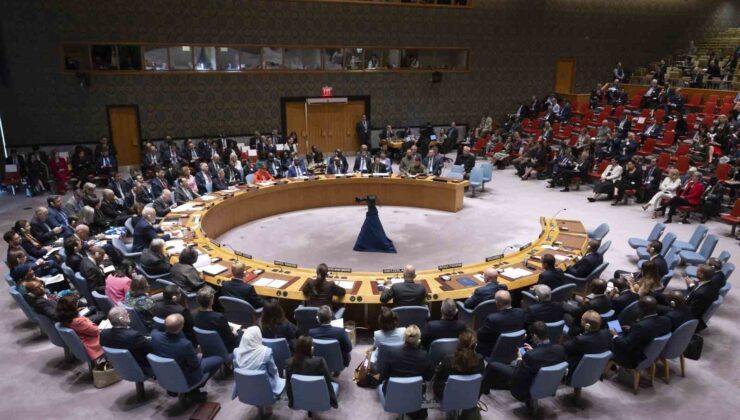 Zelenskiy: “BM’deki kördüğüm, veto gücünün bir saldırgana verilmesinden kaynaklanıyor“