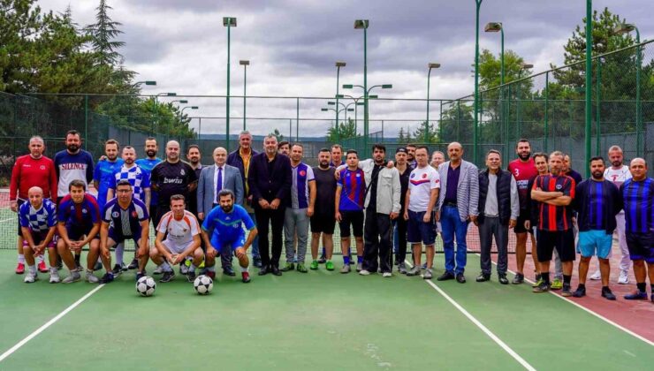 100’üncü yıla özel turnuva Anadolu Üniversitesinde başladı