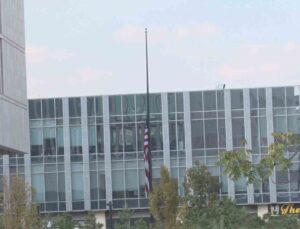 ABD Büyükelçiliği’nde bayrak yarıya indirildi