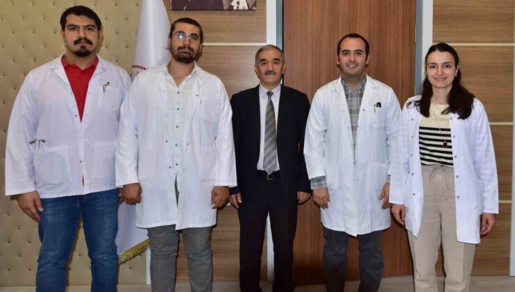 Ahlat Devlet Hastanesine atanan yeni uzman doktorlar göreve başladı