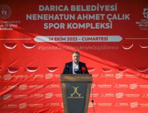 Bakan Bak: “Türkiye Avrupa’nın en genç stadyumlarına sahip”